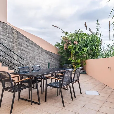 Ocean Flyby * Гаула