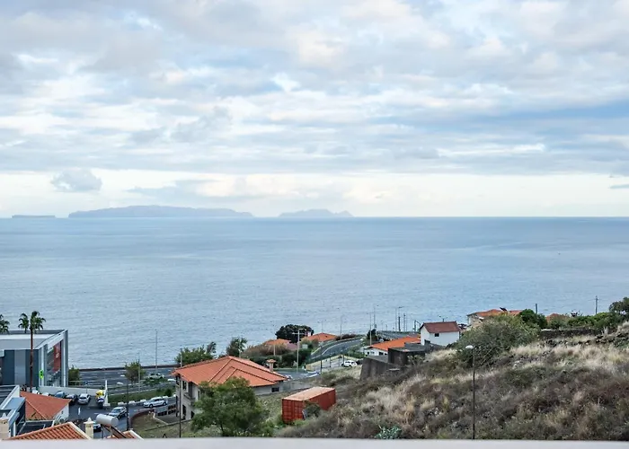 Tatil Evi Ocean Flyby *