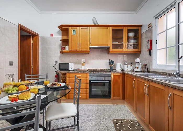 Ocean Flyby Tatil Evi